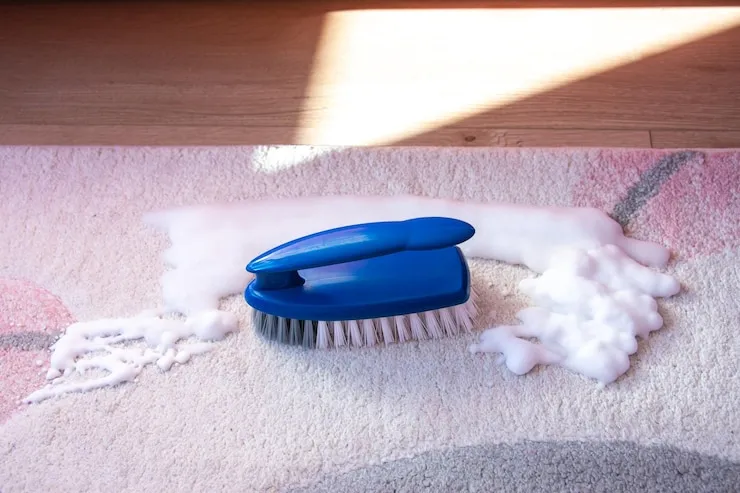 Produto: detergente para limpeza de estofados